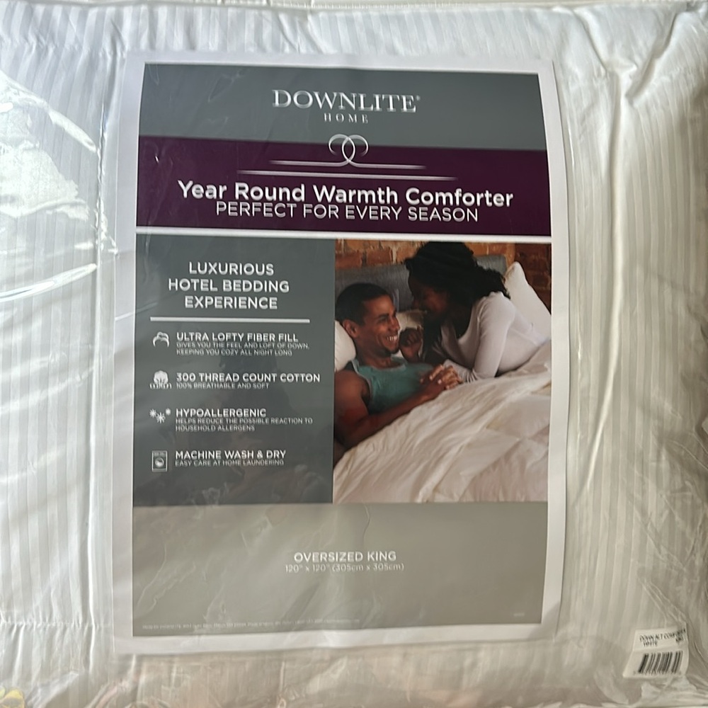Brand New!!Oversized King Downlite Alternative Down Comforter in White